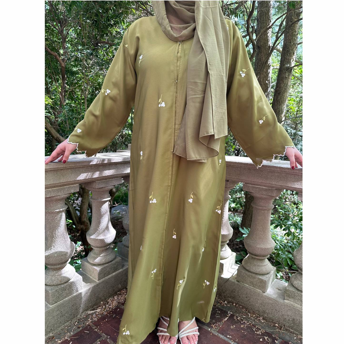 Asiyah in Olive