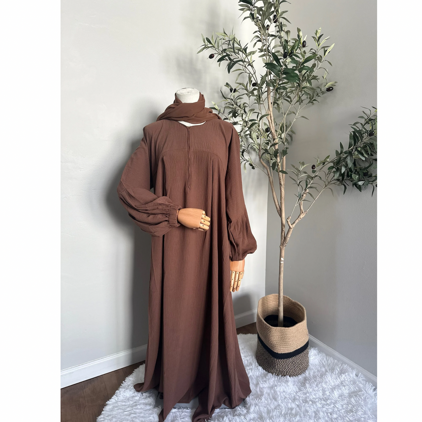 Aisha in Brown