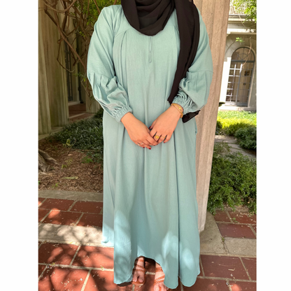 Aisha in Mint